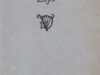 Dry Coninghen Leys. Uit Het Hofken der Geestelijcker Liedekens. Leuven 1577, thans, met houtsneden door Bert Bouman vercierd.