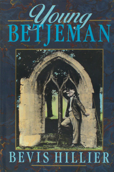 Betjeman - Hillier, Bevis. Young Betjeman.