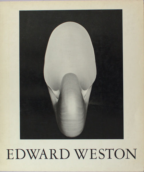 Newhall, Nancy (ed.). Edward Weston: The Flame of Recognition: His Photographs Accompanied by Excerpts from the Daybooks & Letters.