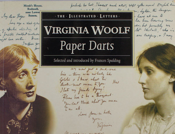 Spalding, Frances (Selected and introduced by). Virginia Woolf. Paper Darts.
